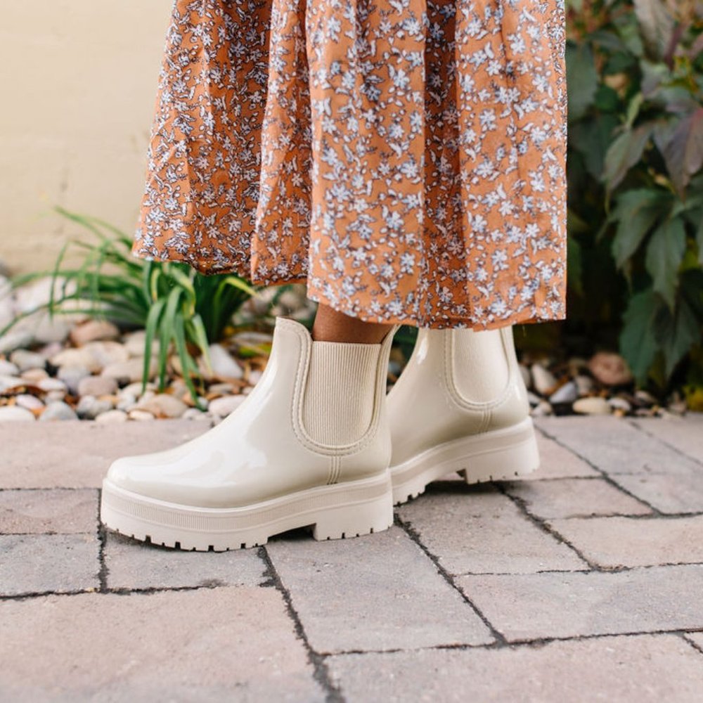 Beige Platform Chelsea Bootie / Cream Ankle Boot / Rain Boots - Picture 4 of 8